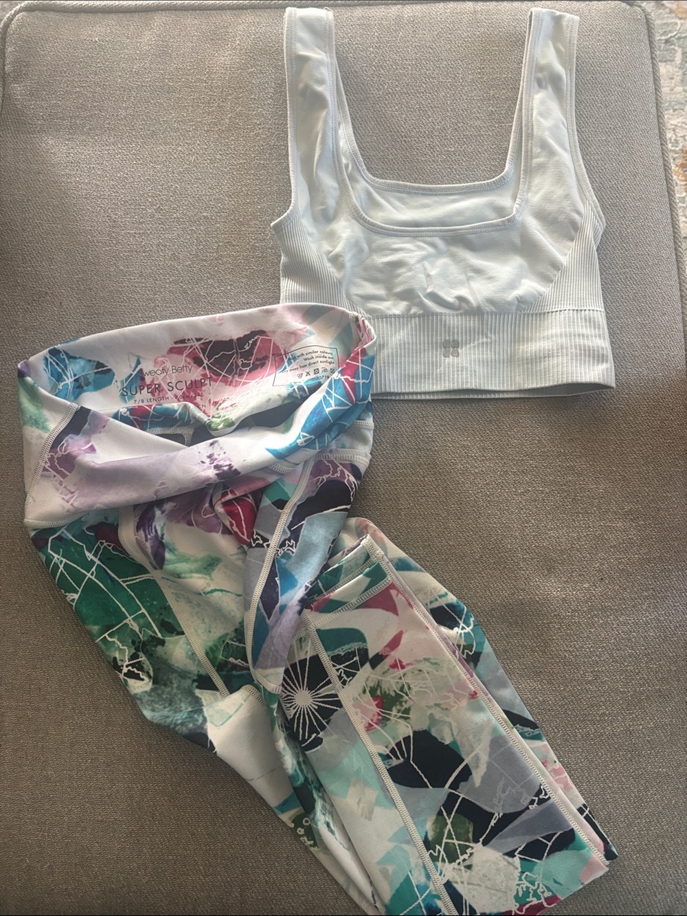 Sweaty Betty Matching Set - S 7/8 Super Sculpt Leggings + XS Top